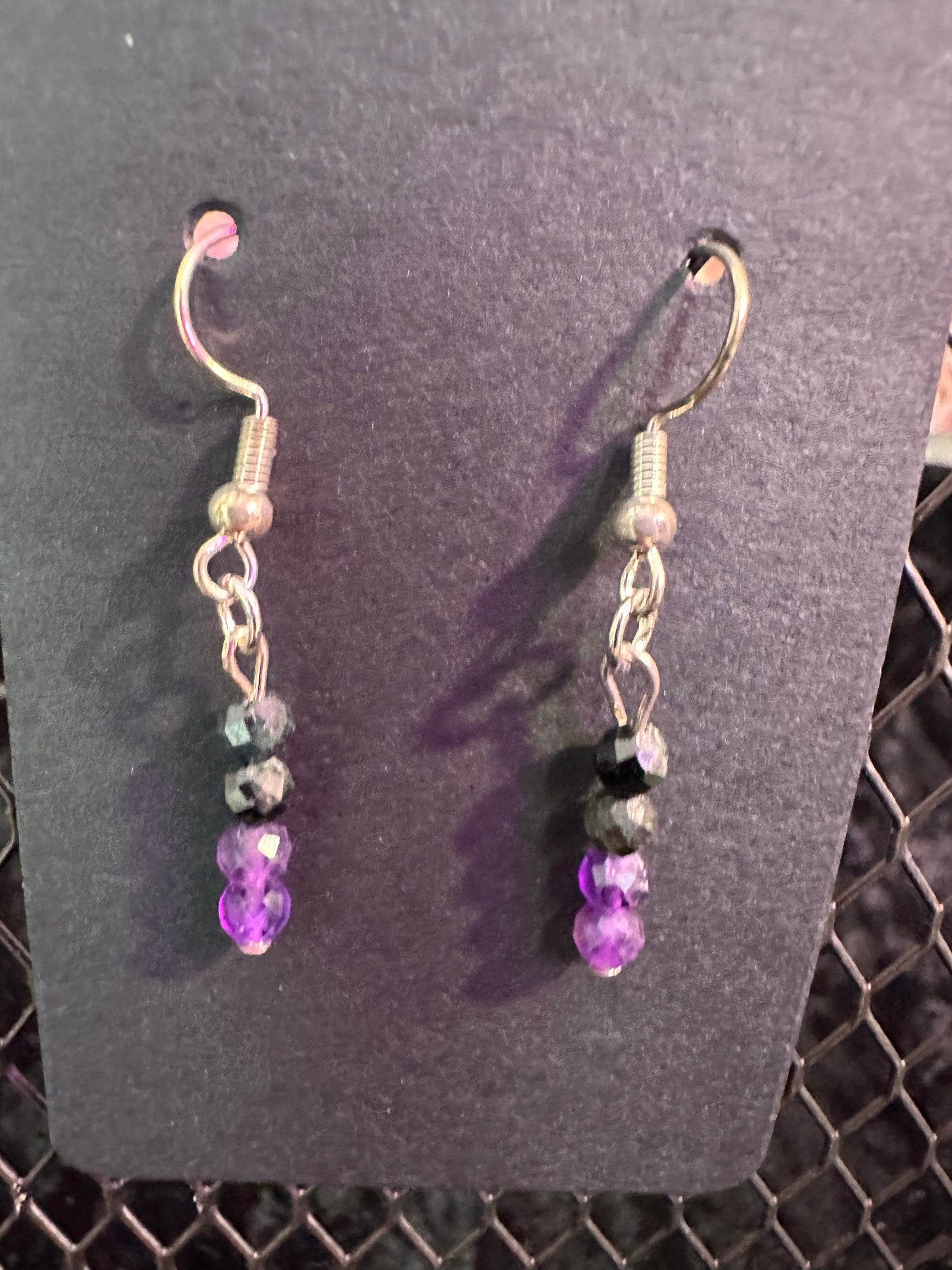 Amethyst mini dangle earrings