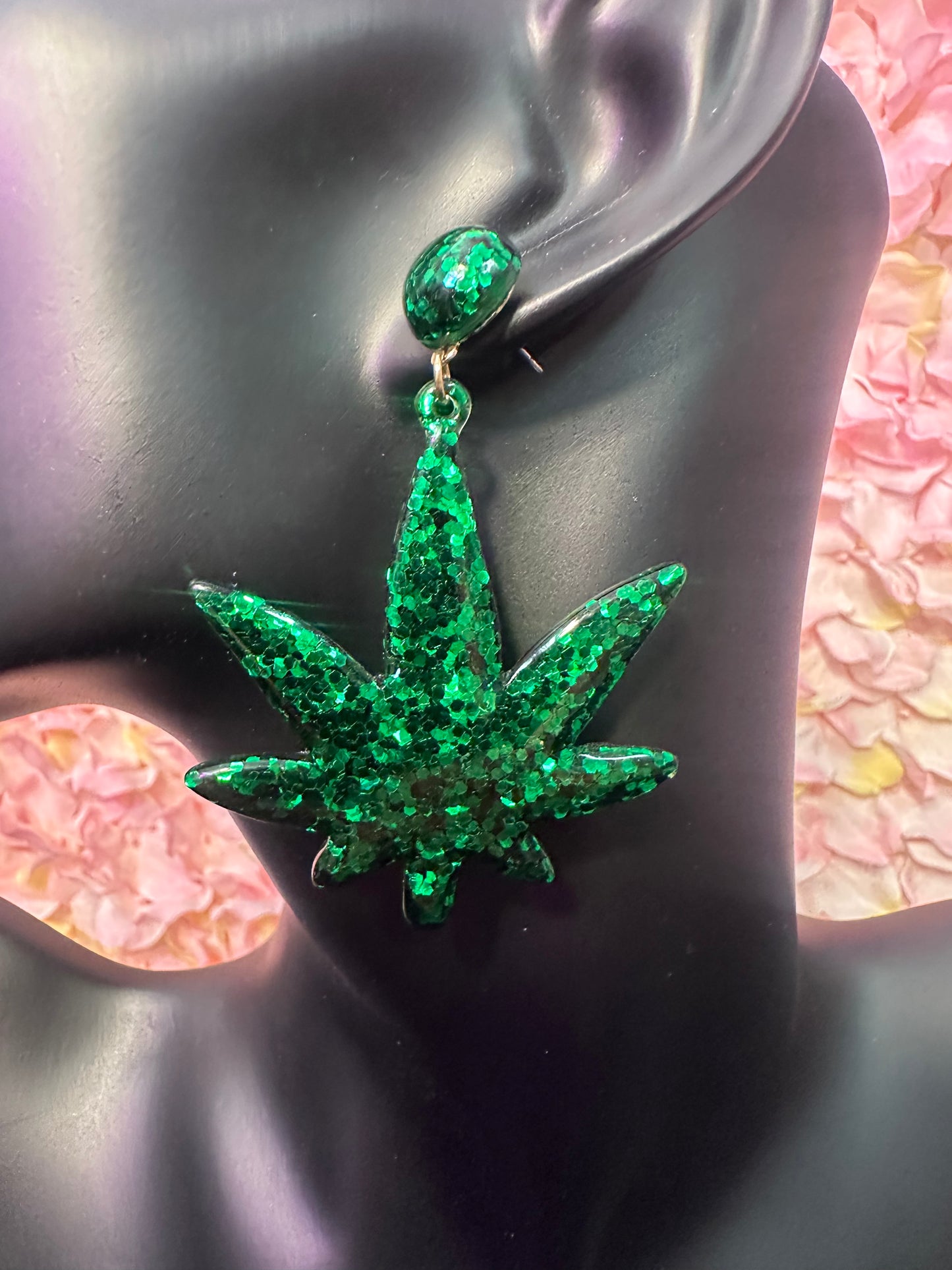 Natural medicine cannabis line