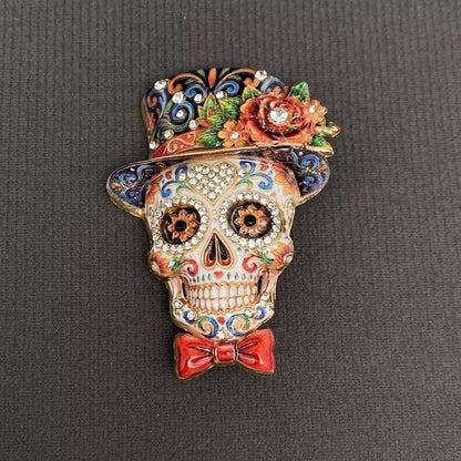 Skull With Top Hat Brooch: Red
