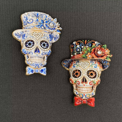 Skull With Top Hat Brooch: Red
