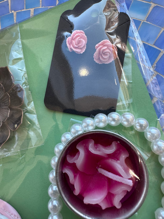 Strawberry Rose Self care kit