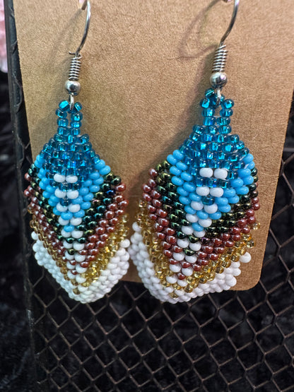 Baby blues beaded leaf design