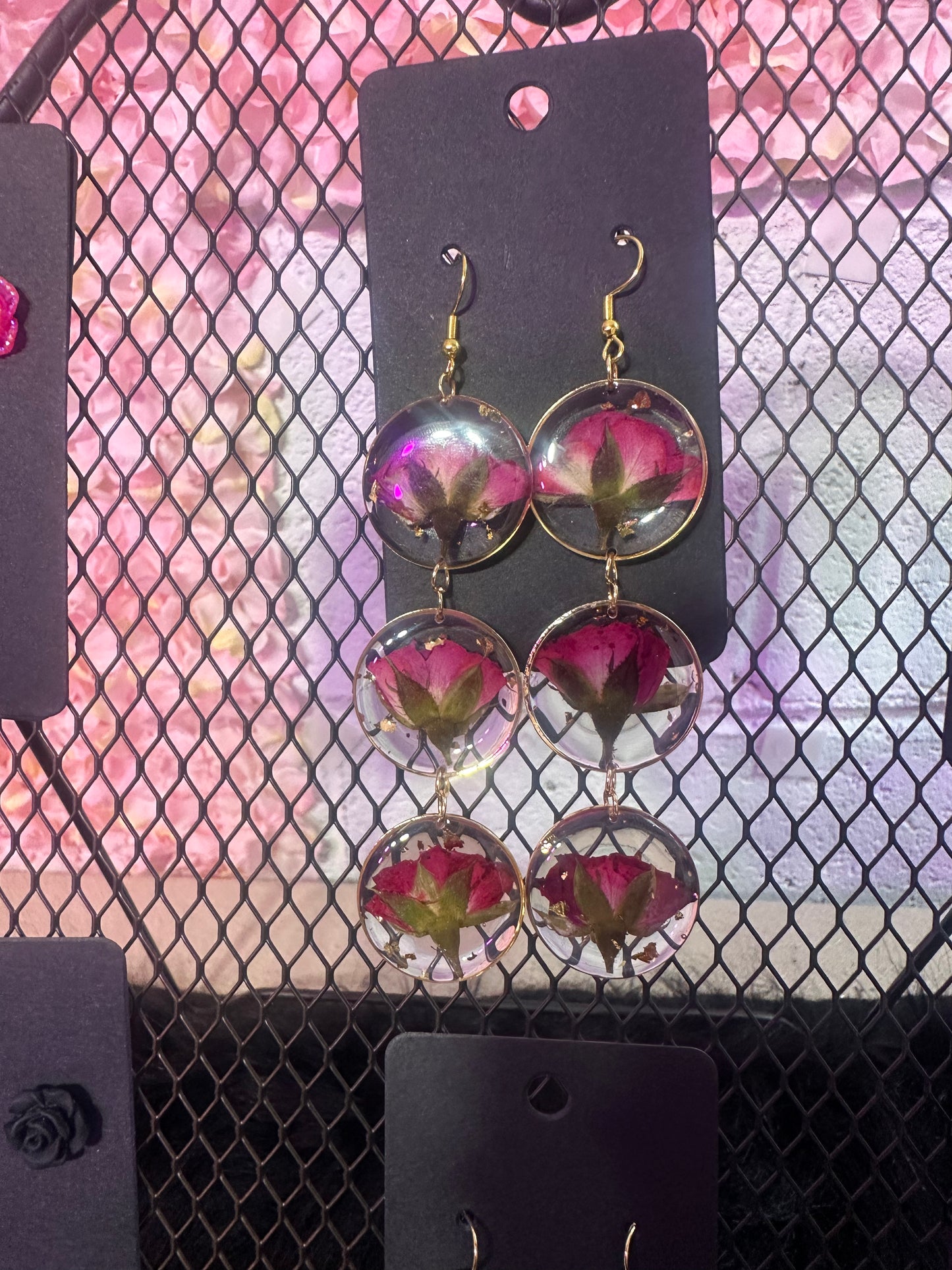 La Flor Blooming dangle dried flower earrings