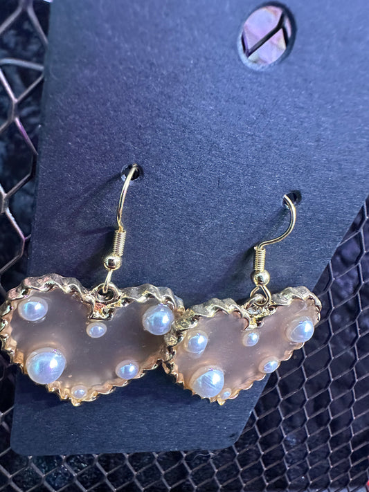 Pearl stud heart earrings
