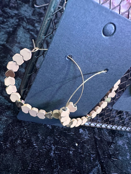 Beige hearts hoop earrings
