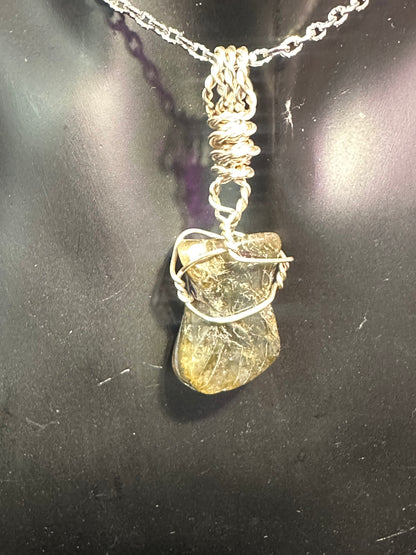 Laboradorite handmade Crystal pendant