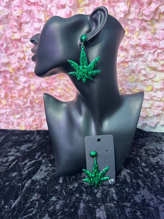 Natural medicine cannabis line