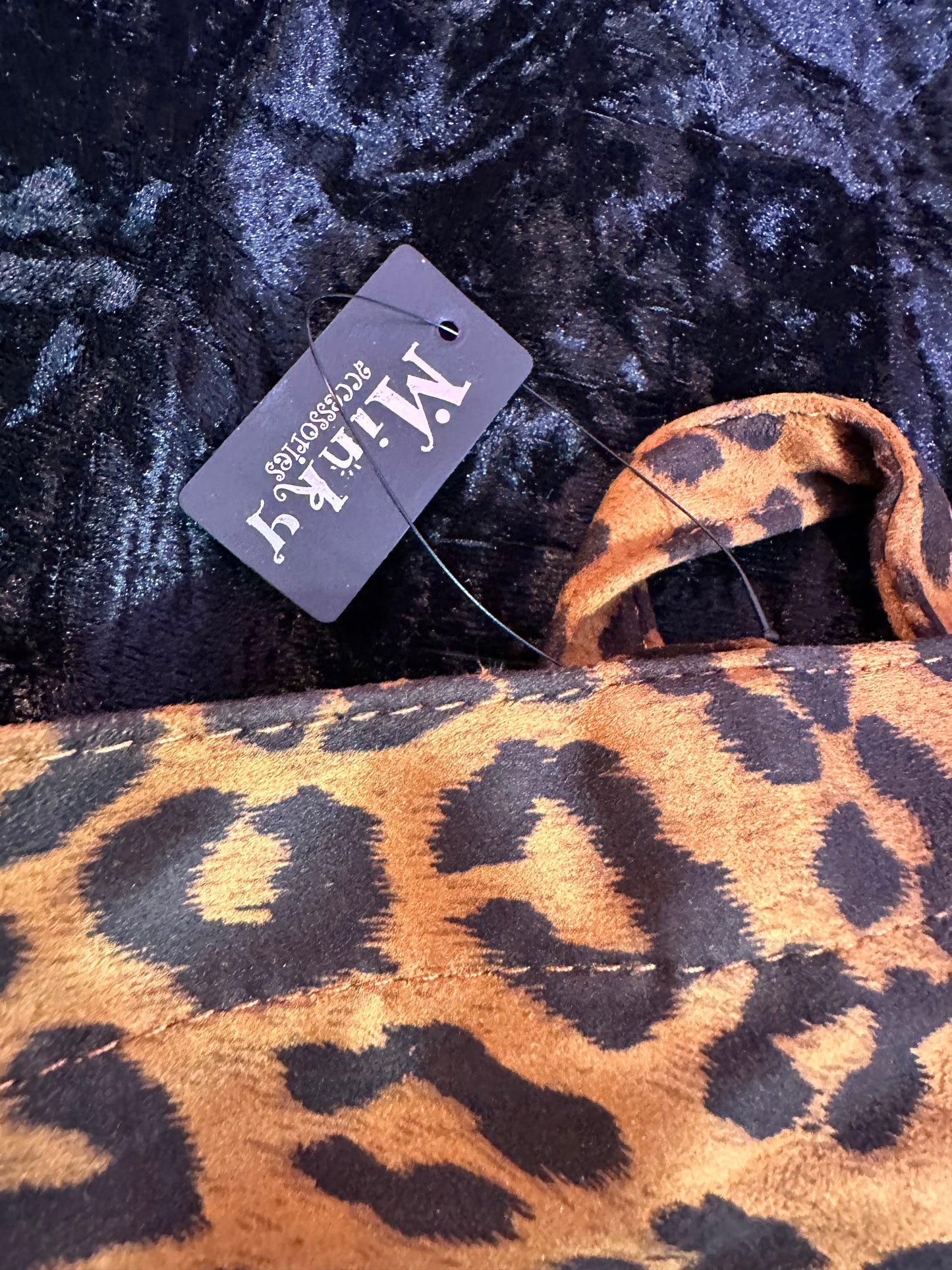 Leopard Luxe hair care kit